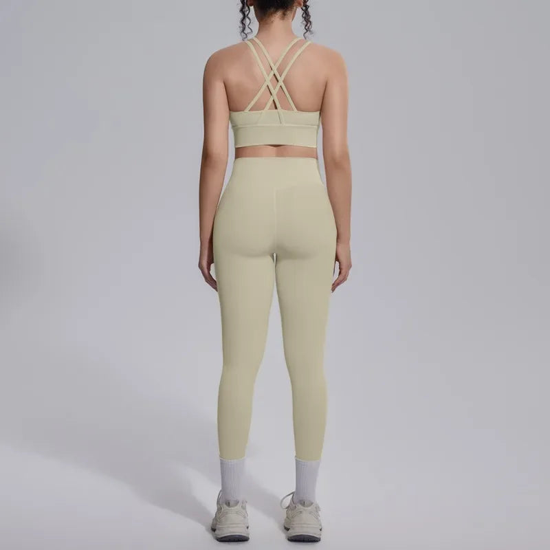 Women's Yoga Set Sports Fitness Running Beautiful Back Slim Fit Bra Hip-lifting High Waist Pants Workout Training Gym Suits