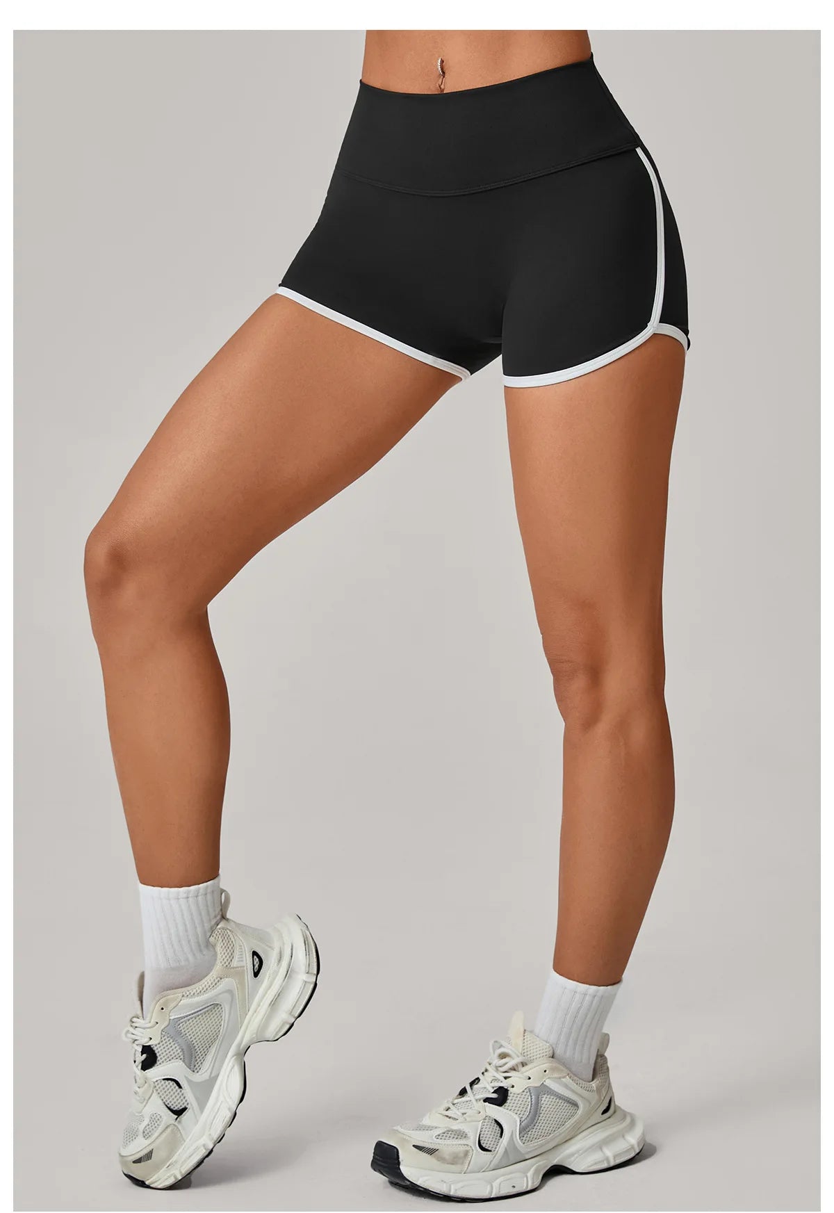 Color Blocking Patchwork Yoga Shorts Women Tight Fitting Peach Hip Lifting Sports Pants Gym Running Bike Wear Leggings