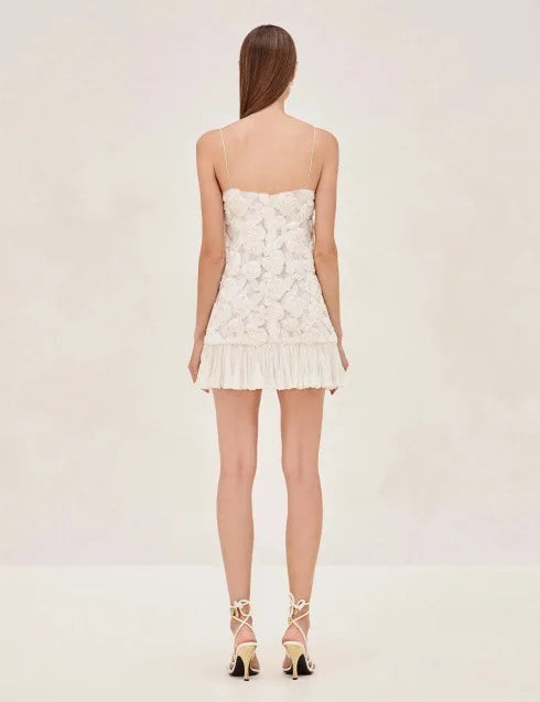 2025 Summer Lady New 3D Flower White Mini Chiffon Dresses Sexy Backless Simple Elegant Fashion Ladies Slim Holiday Party Outfits