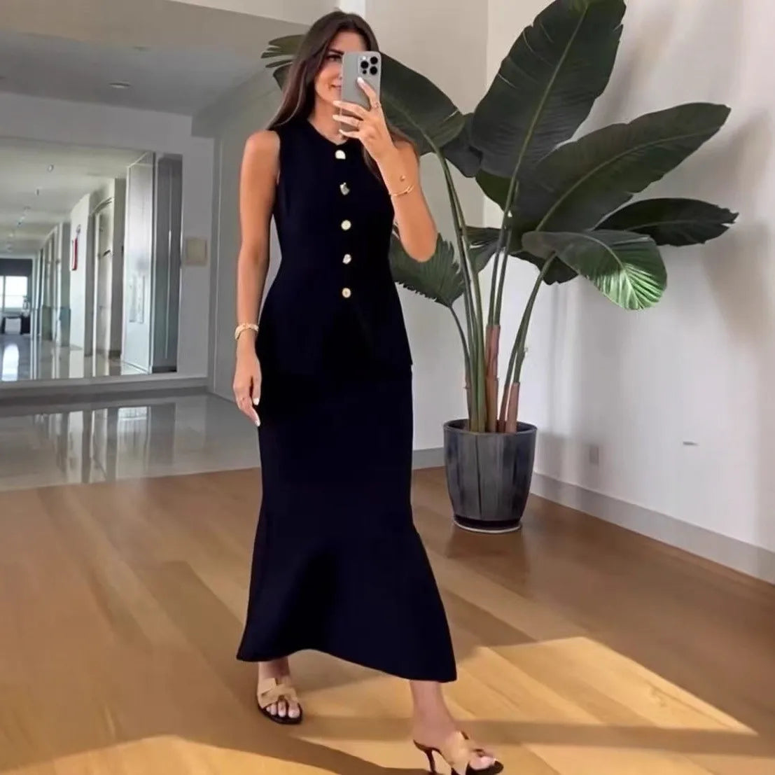 Simple Style Two Piece Set Woman New In Matching Sets Two Piece Outfits Sleeveless Tops Skirts Solid Color Temperament Commuting