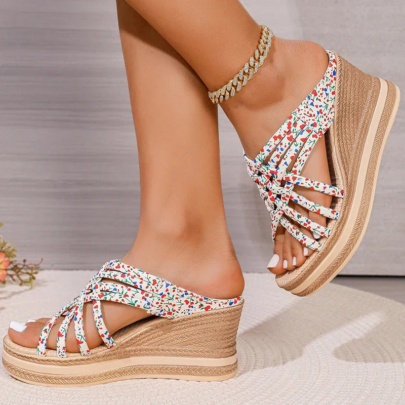 Floral Print Chunky Platform Sandal Women Plus Size Cross Strap Open Toe Sandals Ladies Non Slip Thick Bottom Wedge Sandal Mujer