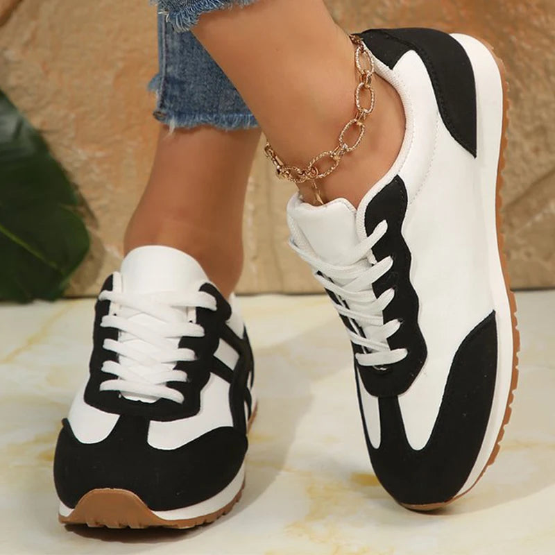 Black White Mix Color Sneakers Women Low Top Non Slip Sports Shoes Woman Lace Up Plus Size 35-43 Vulcanize Shoes Female
