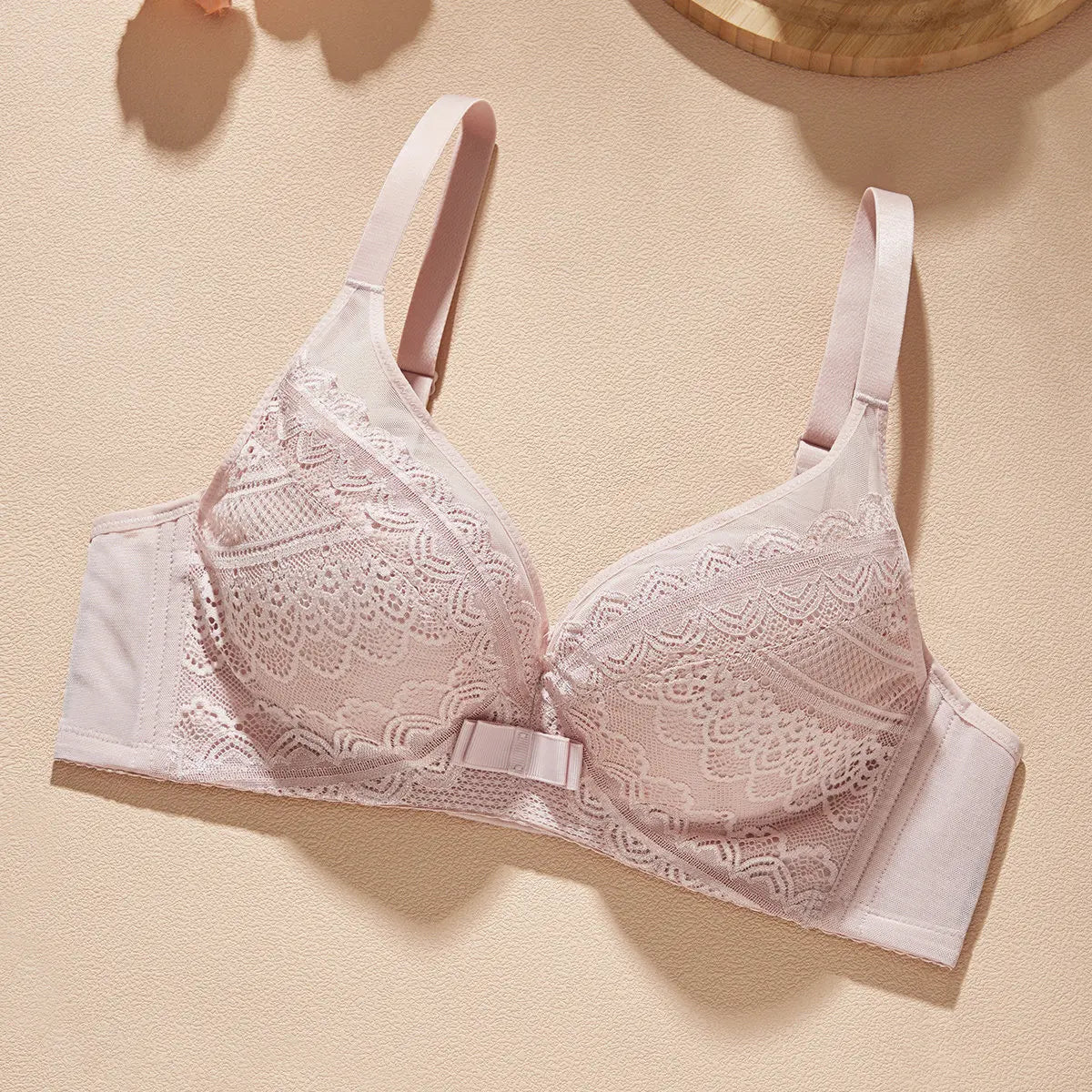 Oleno Elegant Lace Bras Underwear Small Bra Plus Size Wireless Adjustable Lace Women's Bra Breast Cover B C D E Cup Large Size