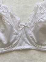 Plus Size Women Satin Lace Bra Underwired Unlined Ultra Thin Full Cup Brassiere Adjustable Wide Straps 3 Hooks Minimizer Large S