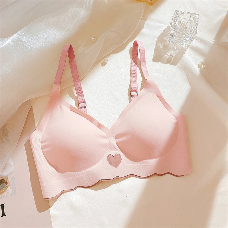Seamless Invisible Cute Bra For Women Sexy Lingerie Deep Vneck Push Up Bra Wire Free Brassiere Bra Removable Pads Bralette Bra