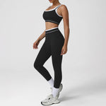 Women's Seamless Yoga Set Outdoor Exercise 2-piece Set Fitness Bra Running Pants Tracksuit High Waist Hip-lifting Sportswear