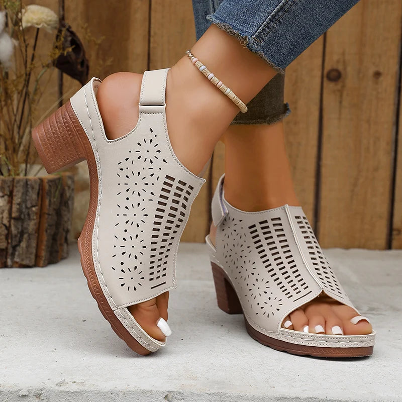 Retro Hollow Out Thick Heeled Sandals for Woman Summer Lightweight High Heels Sandals Women Plus Size Outdoor Platform Sandles