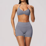 Seamless Yoga Suit Women Exposed Back Pleate Sports Bra High Waist Shorts Fitness Sets Outdoor Running Athletic Wear Tracksuit