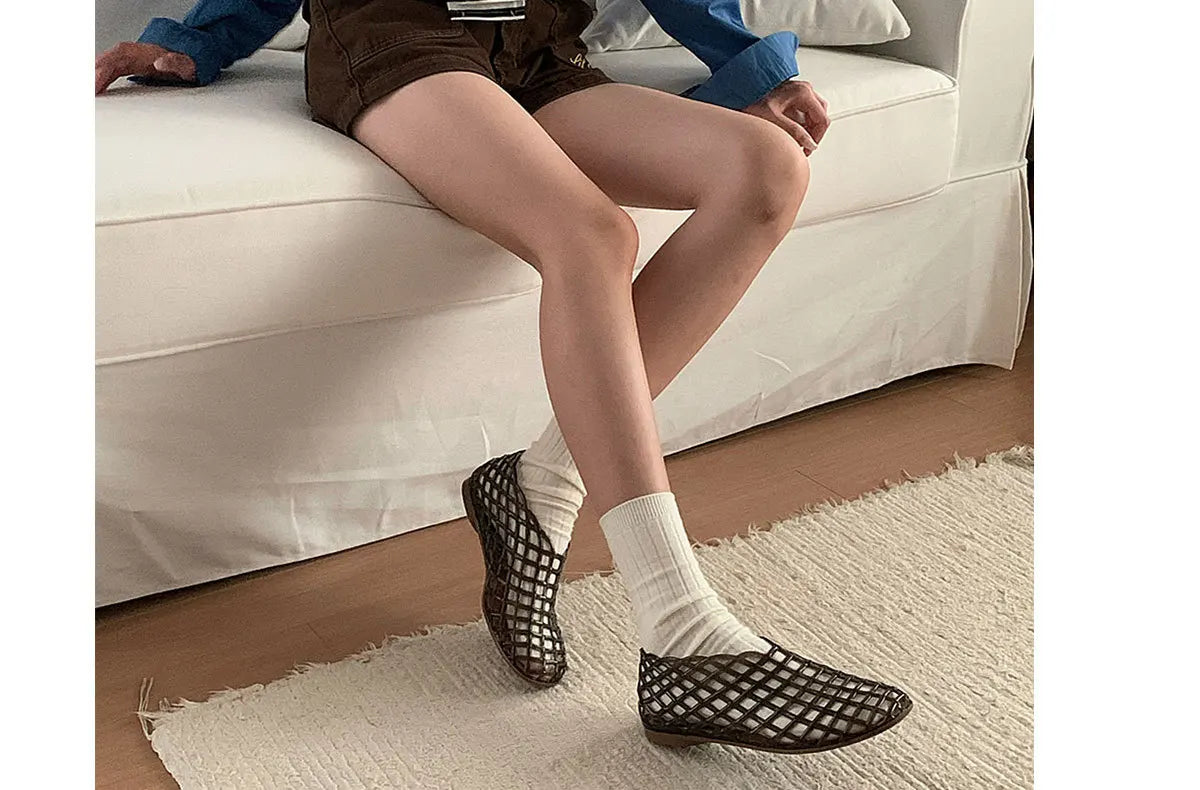 Women's New Flat Sandals with Hollow Transparent Color Mesh Jelly Shoes Woman Daily Walking Flats Plus Size 41 Soft PVC Footwear