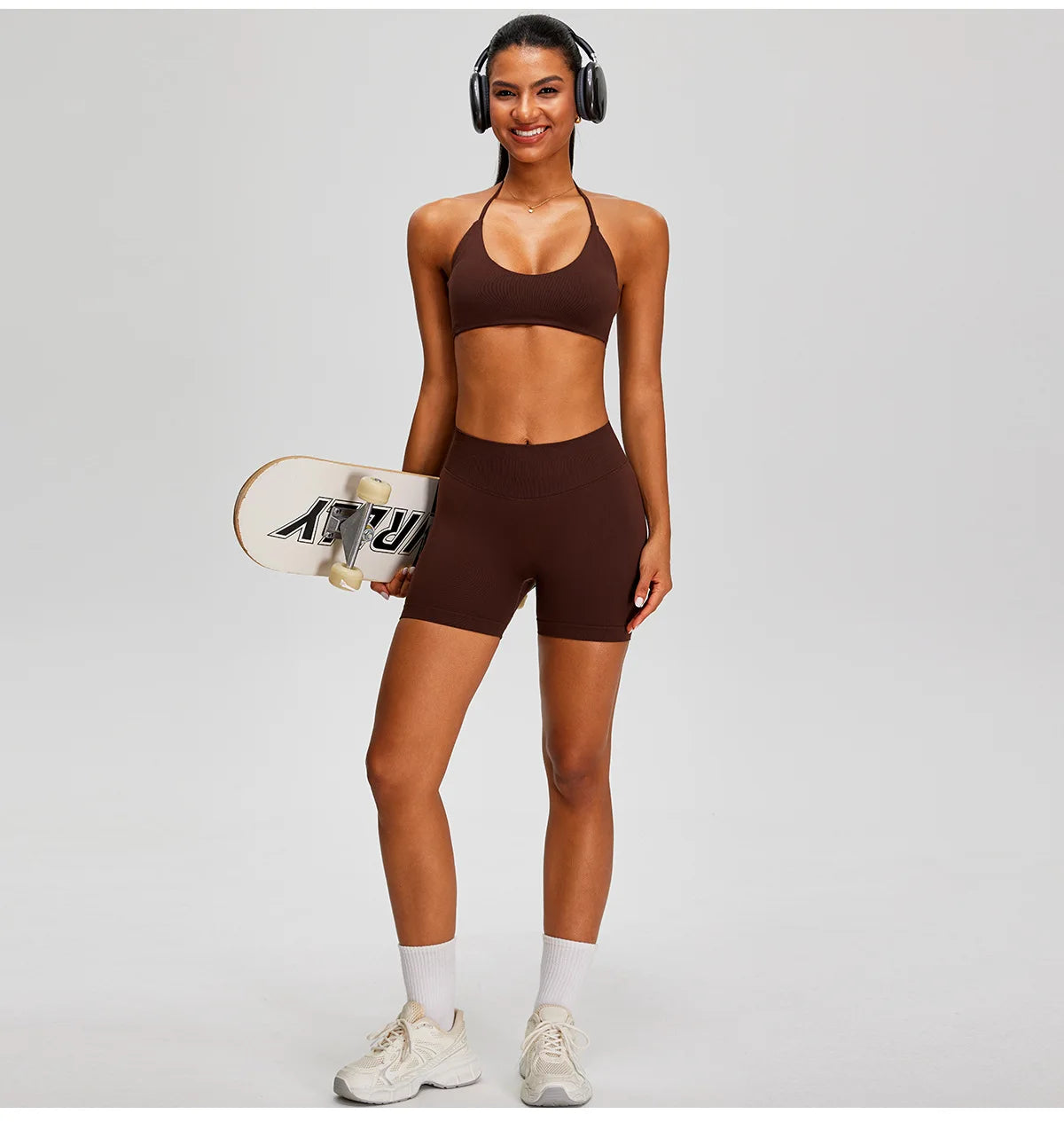 Spring Summer Seamless Yoga Sets Women Hanging Neck Back Criss Cross Sports Bra Gym Exersize Suit Outwear Gym Running Tracksuit