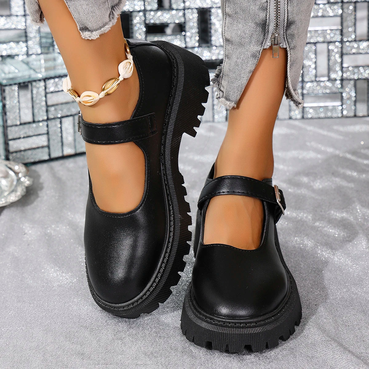 Women Buckle Strap Mary Janes Faux Patent Leather Lug‑Sole Round‑Toe Sweet Preppy JK Platform Casual Daily Shoes