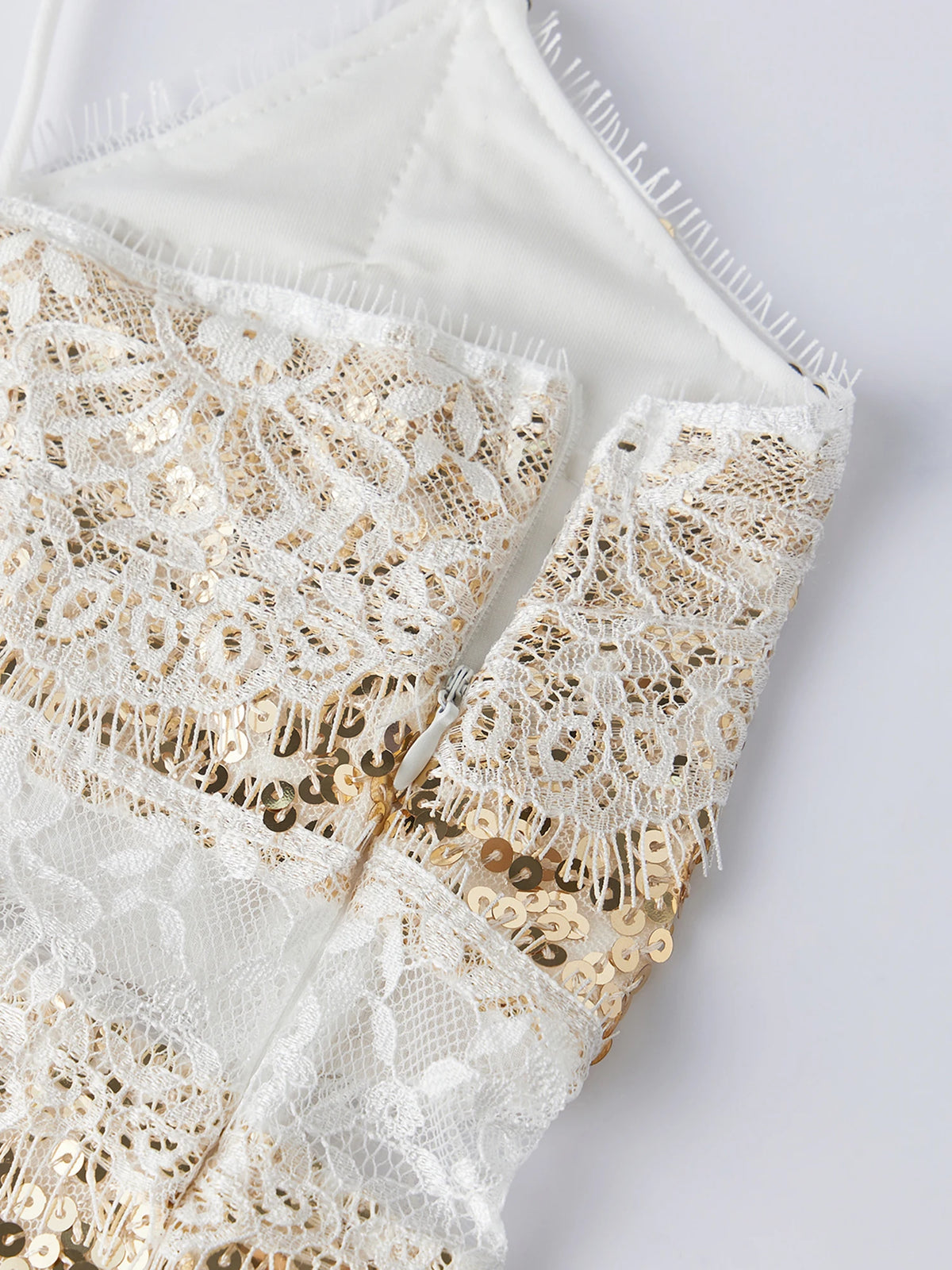 Women Sequin Camisole Tops Spaghetti Strap V Neck Lace Trim Loose Fit Tank Tops Summer Daily Casual Elegant Vest Streetwear