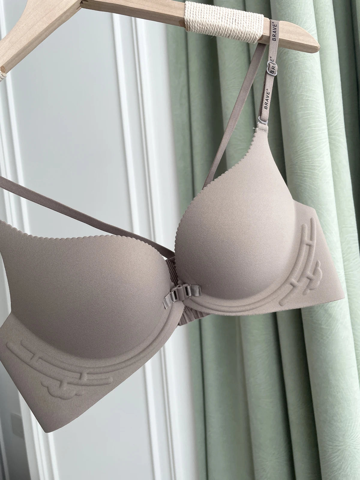 MOYISU Japanese Dopamine Front Button Small Chest Lift Show Large|Women's Anti-Sag Summer Sexy Beauty Bra Top Comfort Fit