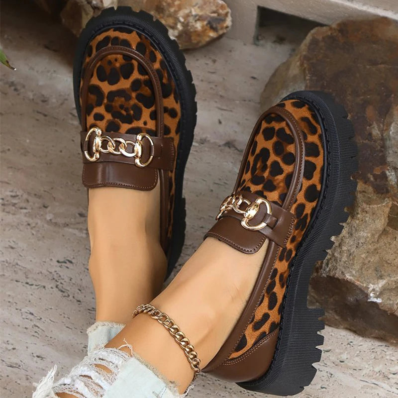 Retro Suede Leopard Loafers Shoes for Women Metal Decoration Round Toe Women's Loafers Casual Chunky Platform Shoes Lady