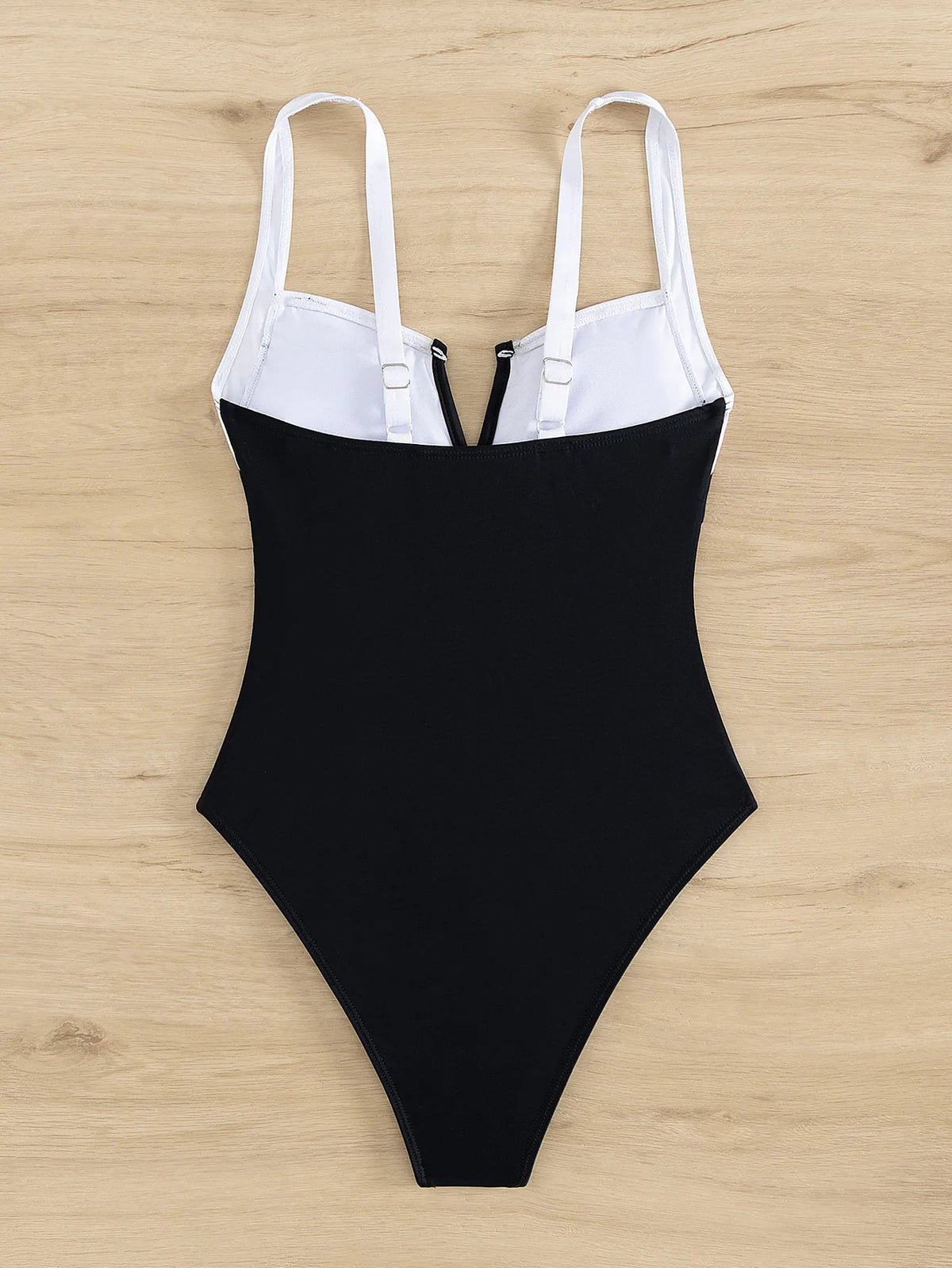 Sexy V Wire Swimwear Women 2025 White Black Contrast Slim Tummy Control One Piece Swimsuit Beach Backless Bathing Suit Monokini