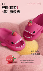 2025 New Shark Slippers Women Men Summer Shoes Cute DIY Strawberry Indoor Street Sandals Girls Boys Beach Shower Slides