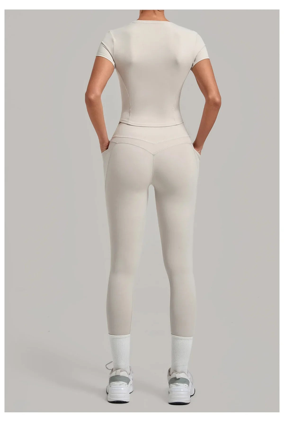 Women's Seamless Yoga Sets Sports Fitness Hip-lifting High Waist Pants Slim Fit Short-sleeve Suits Workout Running Training Sets