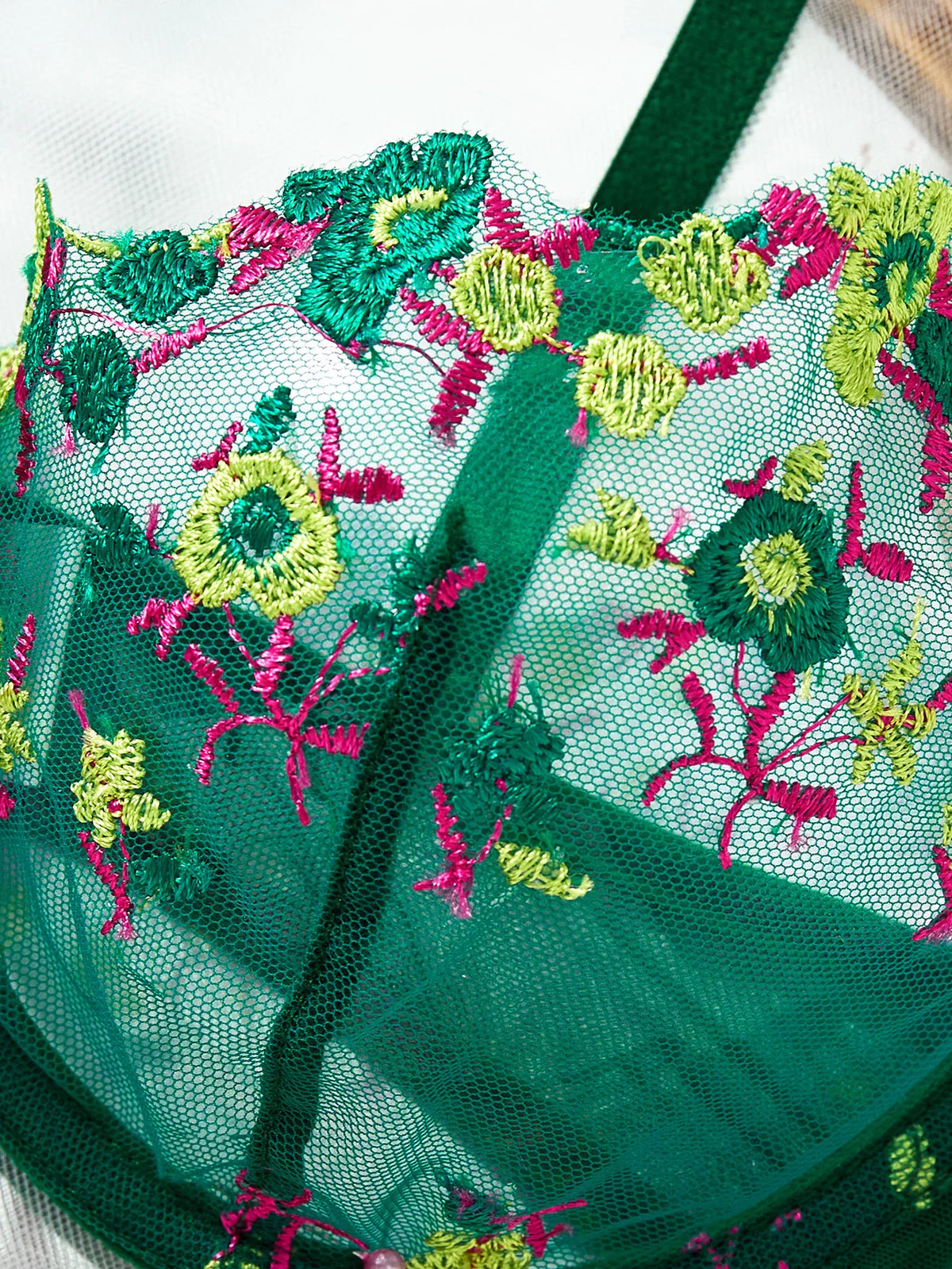 French vintage green floral embroidery lingerie set - Sexy see-through chiffon bra and panties set ZA824026