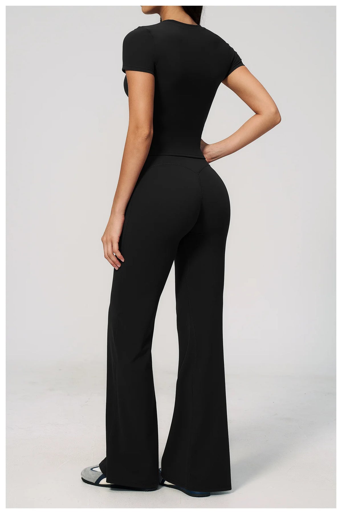 Creamy 2 Pieces Workout Suit Women Yoga Outfits Short Sleeve O Neck Slim Sports T Shirts High Waist Flare Pants Gym Fitness Sets