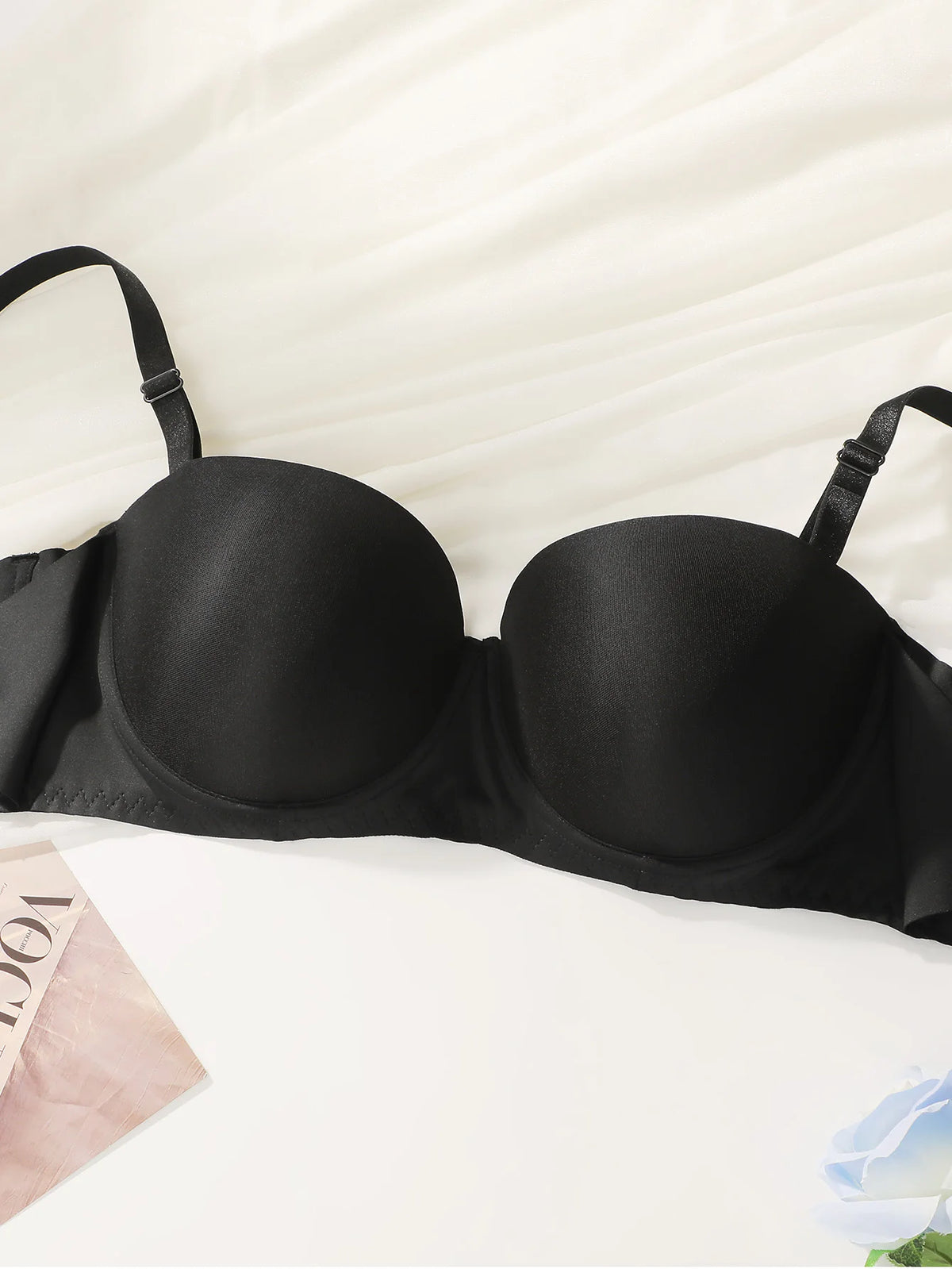 Women Large Bust Plus Size Strapless Bra Front Buckle Detachable Strap Push Up Anti Slip Seamless Support Brassiere Lingerie