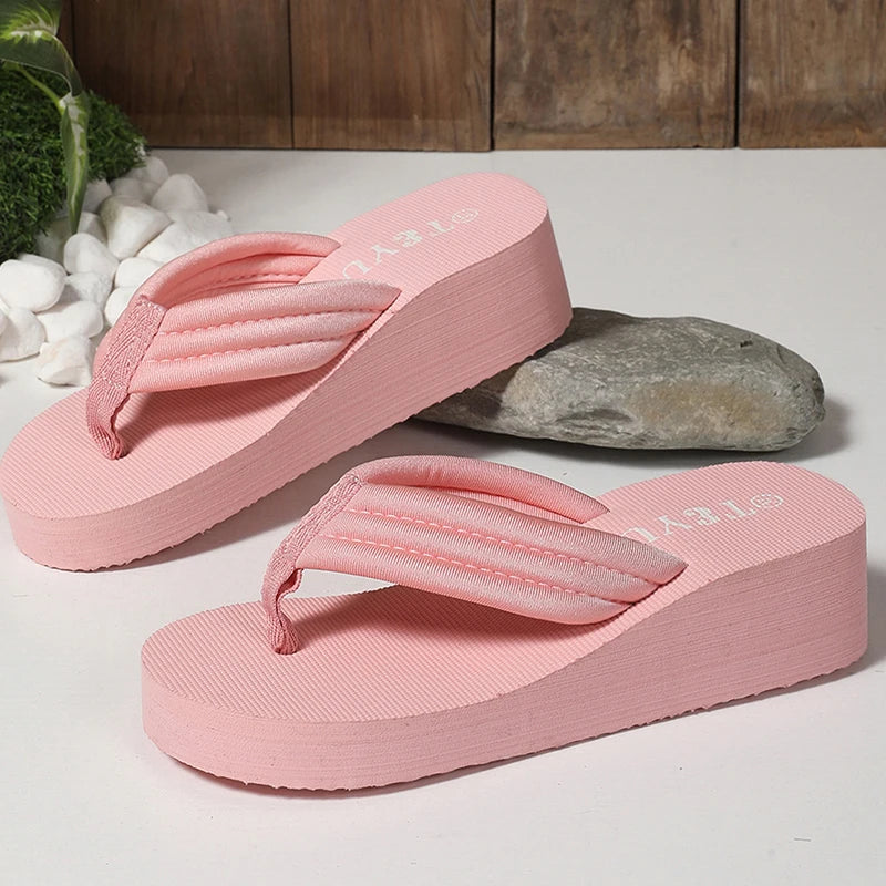 2026 Summer Beach Pink Flip Flops for Women Non Slip Weightlight Wedge Slippers Woman Fashion Thick Bottom Clip Toe Slides Mujer