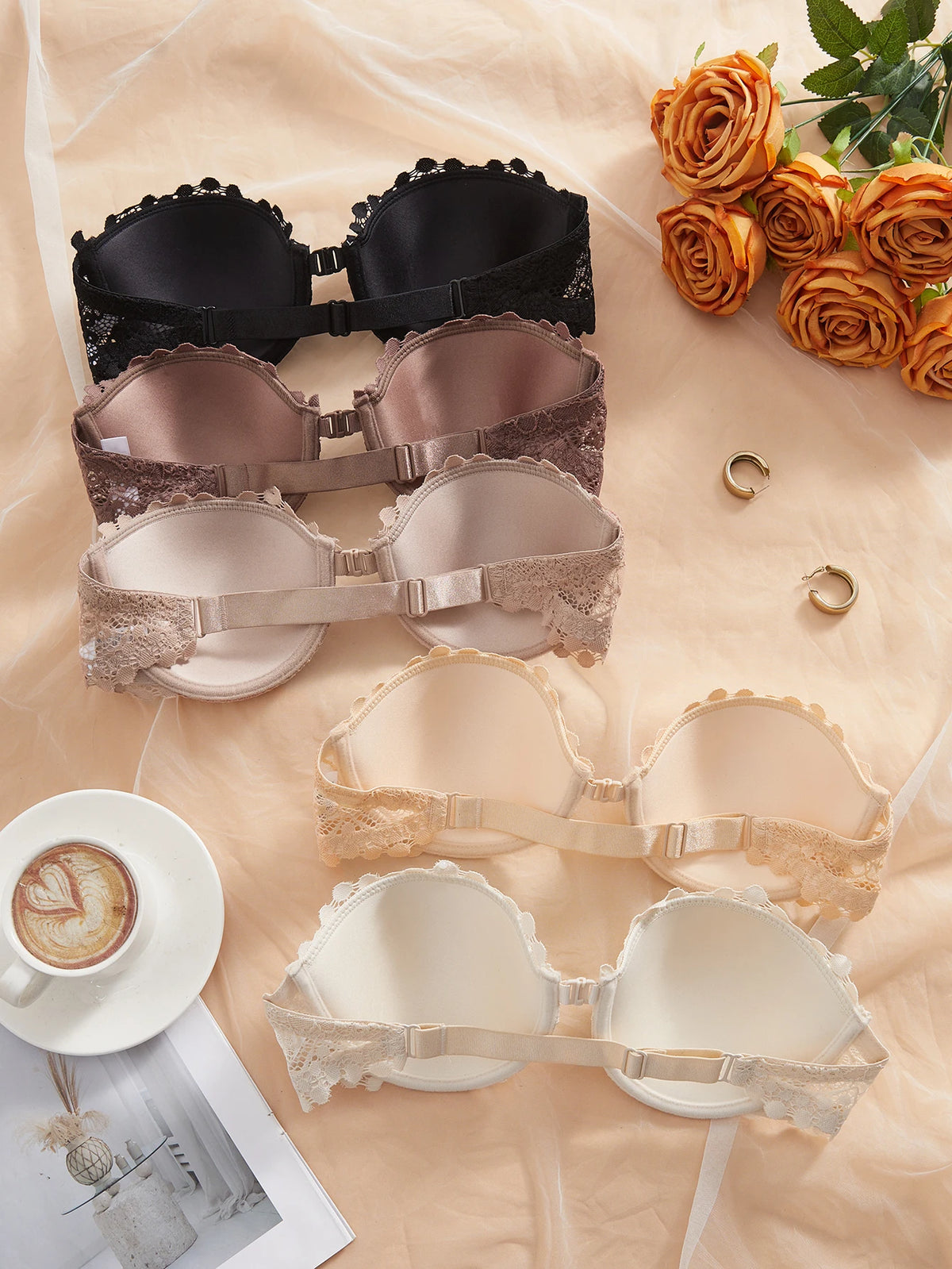 3Pcs Thin Cup Strapless Women's Sexy Bras Lace Trim Patchwork Pattern Front Clasp Push up Bra Comfortable Half-Cup Women's Bra