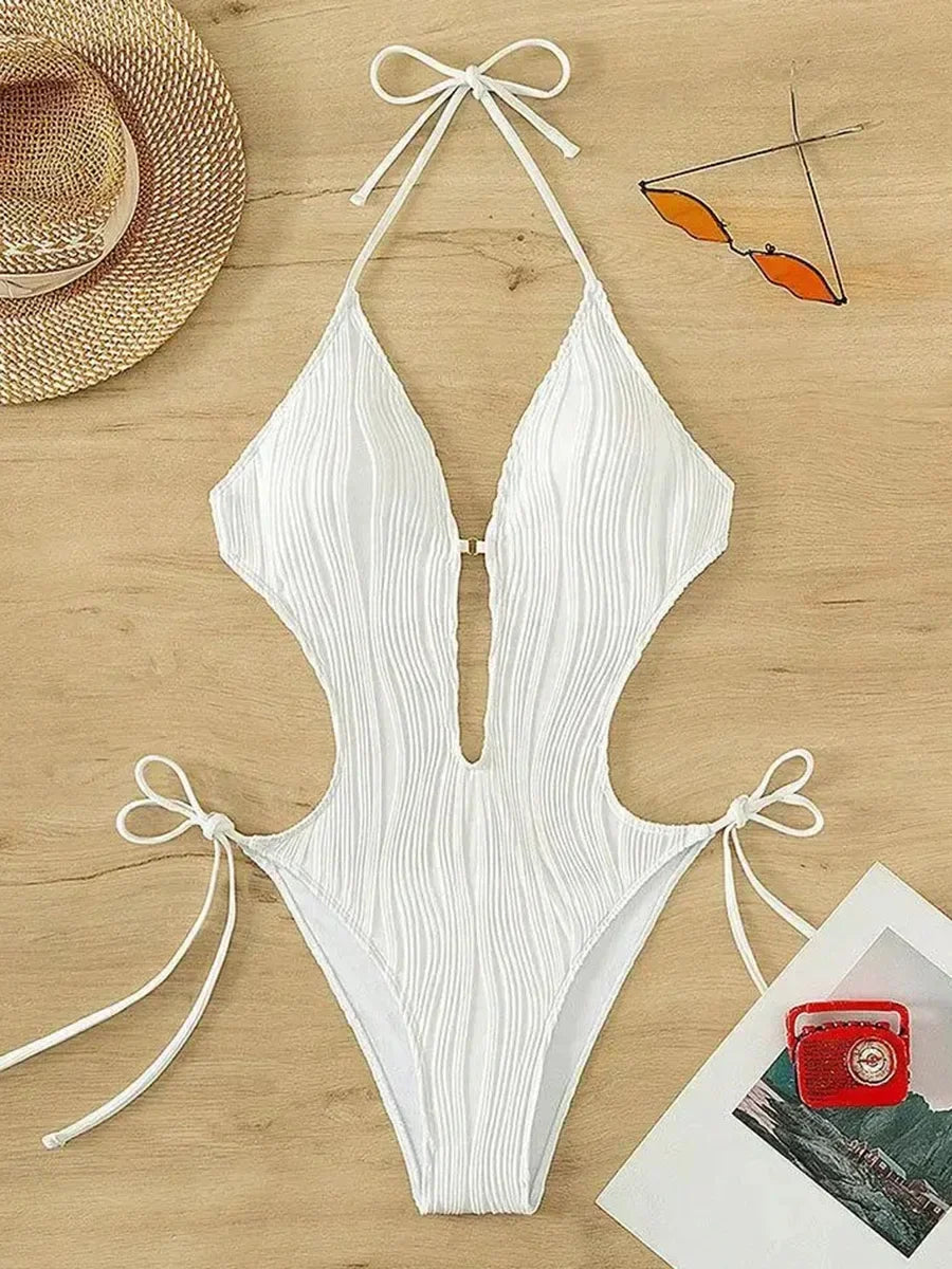 S - XXL Halter V Neck Wrinkled Female Swimwear One Piece Swimsuit Women Backless Monokini High Cut Bathing Suit Swim Beach Wear