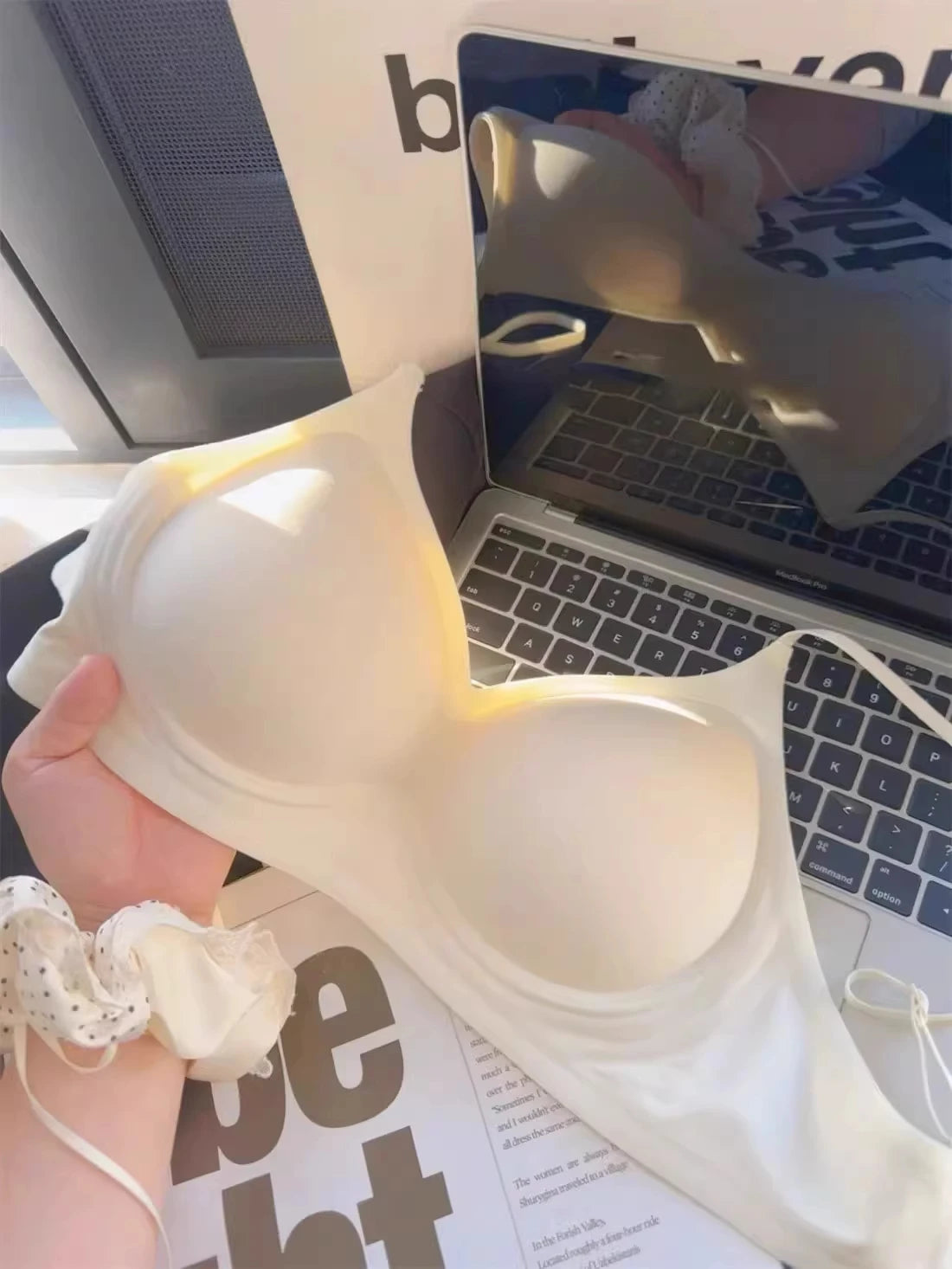 MOYISU Kawaii Anime Bra for Petite Women Seamless Milk-Skin Underwear Push-Up Enhancement Slimming Lingerie Set with Comfort Fit