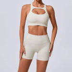 Seamless Yoga Sets Sports Fitness Peach Hip-lifting Pocket Shorts Cross Beauty Back Vest Suits Workout Gym Shorts Sets for Women