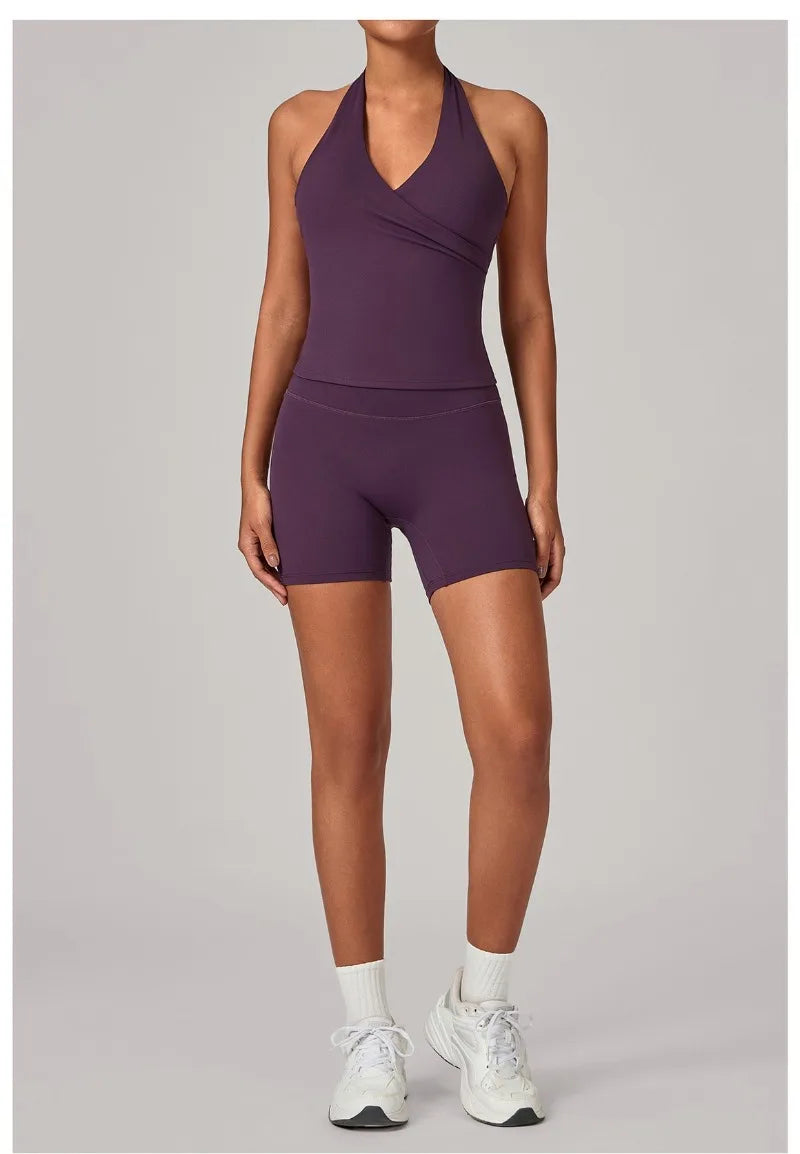 Women's Seamless Yoga Fitness Sets Sports Halter Neck Backless Vest Hip-lifting Slim Fit Shorts Suits Running Workout Gym Sets