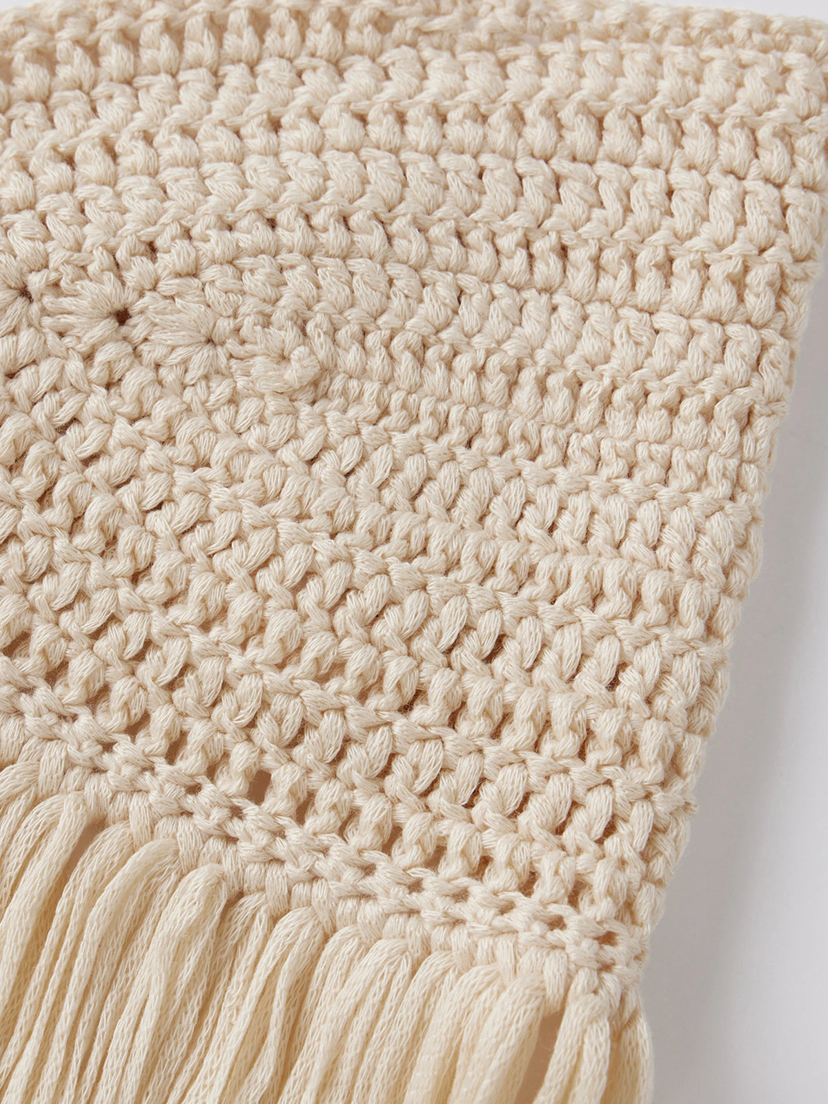 Women Tassel Hem Tank Tops Halter Open Back Sleeveless Shirts Summer Crochet Knit Crop Vest for Vacation Beach