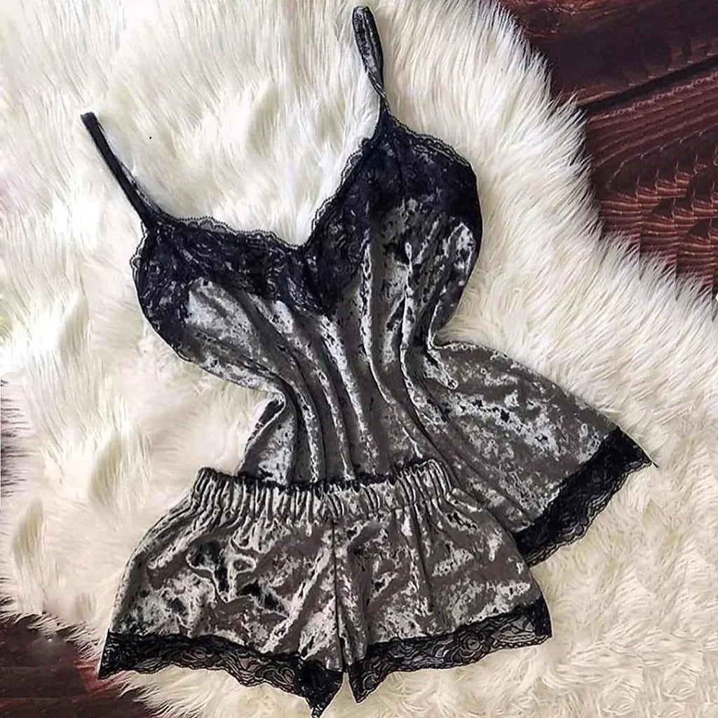 Summer Velvet Pyjamas Set for Women Sleepwear Sleeveless Straps Nightwear Lace Trim Cami Top and Shorts Sets Sexy Lingerie