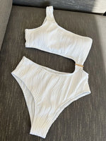 Wrinkled Asymmetric One Shoulder Female Swimwear One Piece Swimsuit Women Monokini Bather High Cut Out Bathing Suit Swim Lady