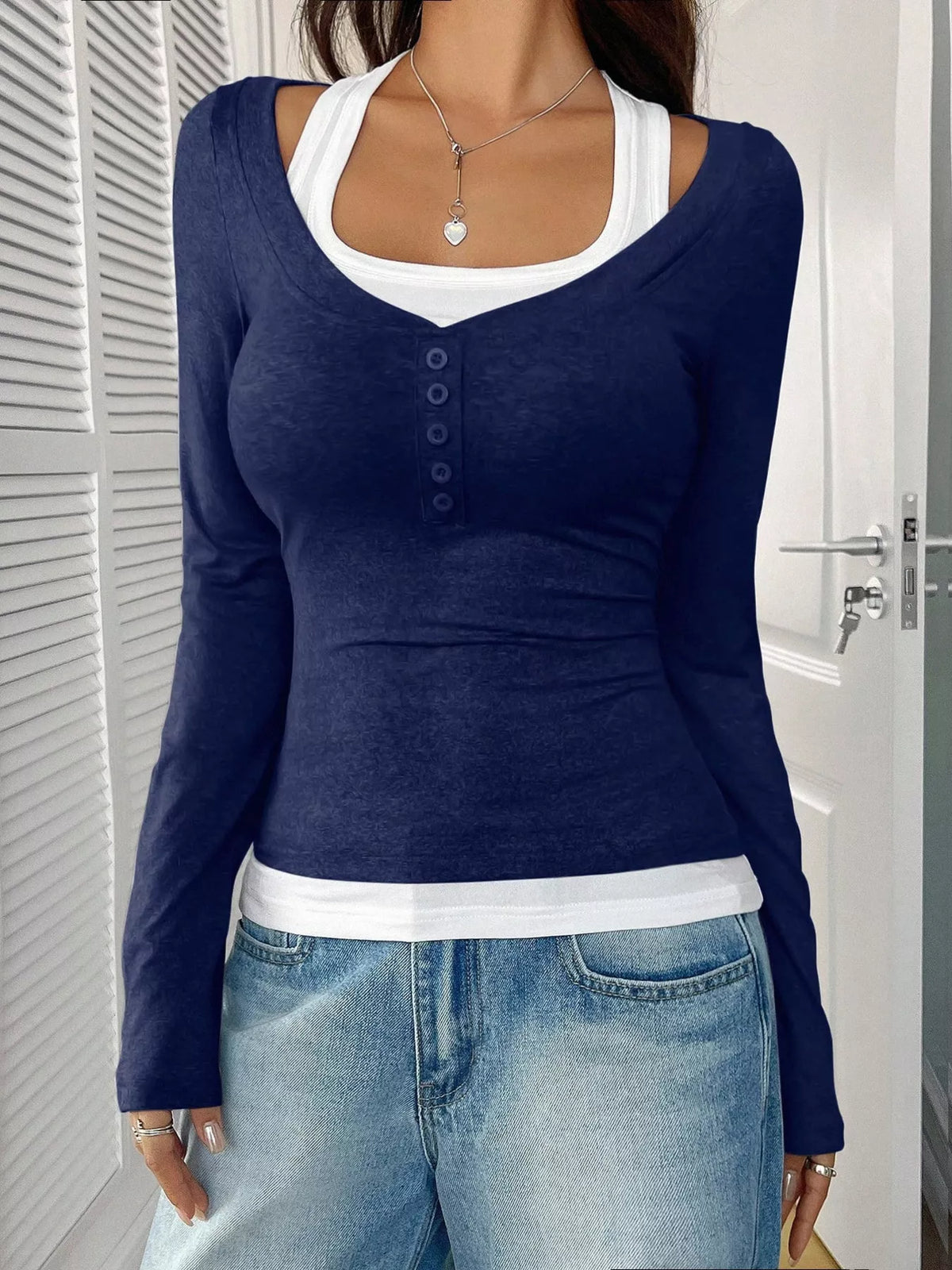 Scoop Neck Long Sleeve Fake Two-Piece T-Shirt