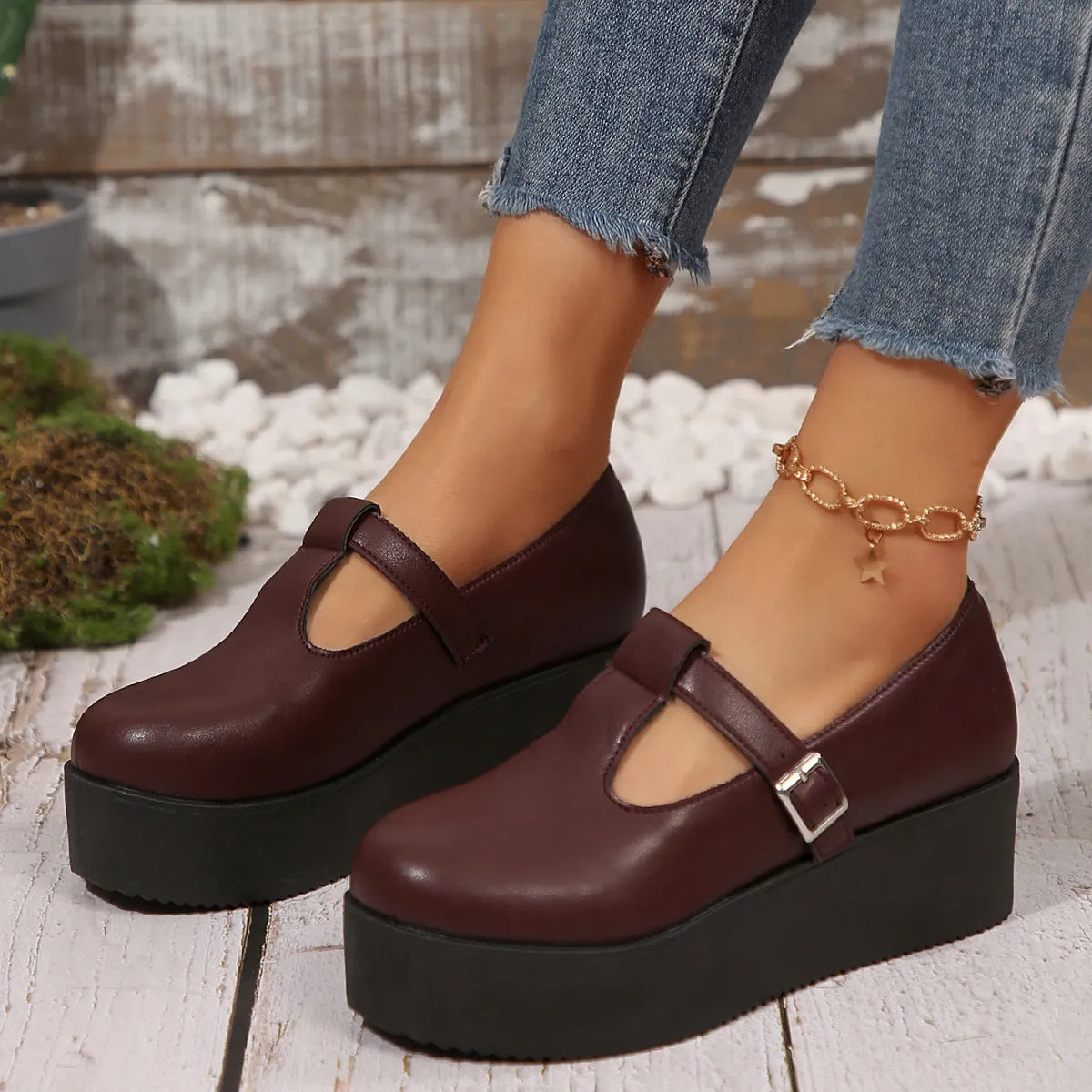 Round Toe Platform Loafers
