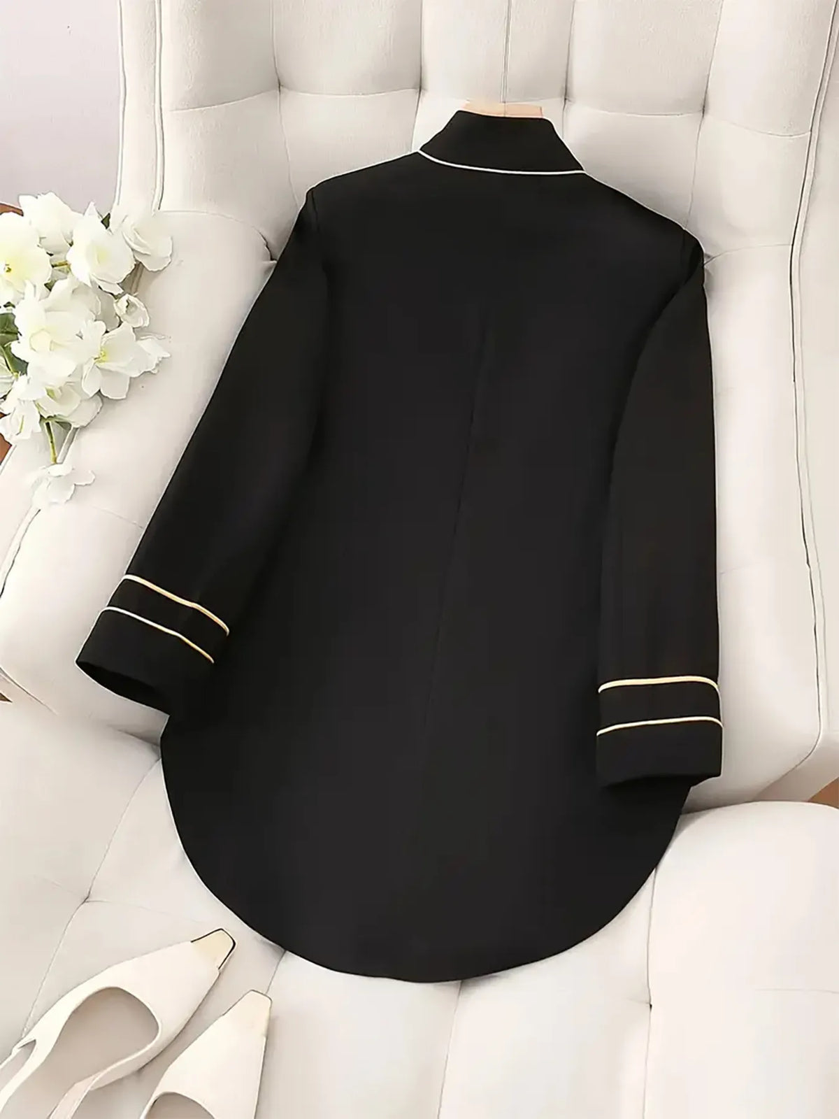 Decorative Button Hight-Low Blazer with Cuff Trim