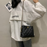 Quilted Chain Strap Crossbody Bag