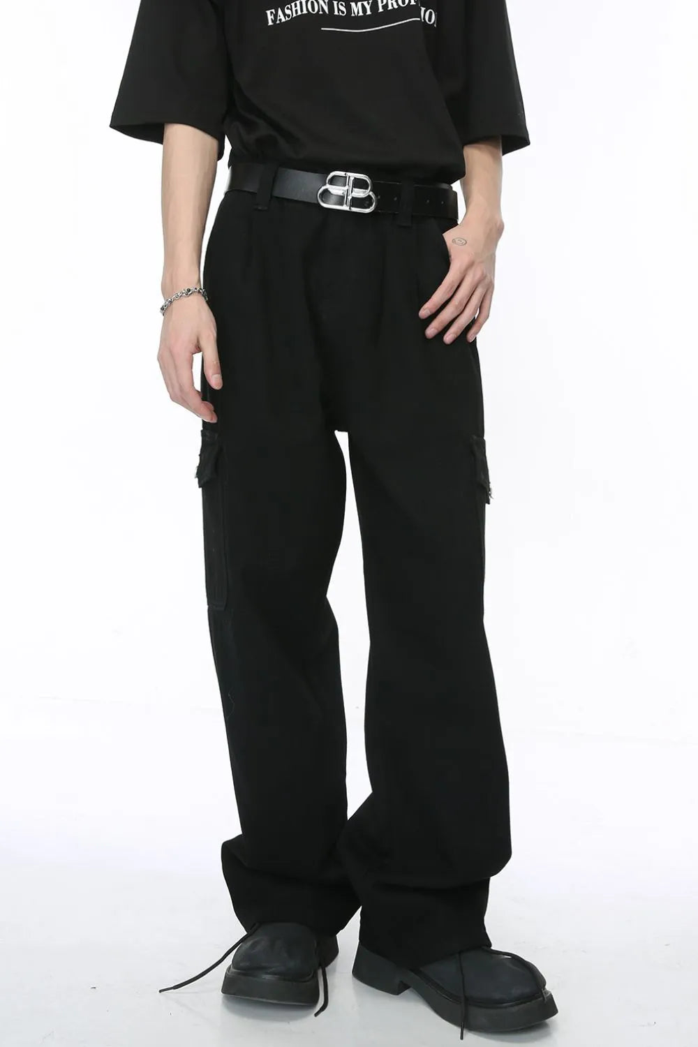 Wide Leg Jeans with Pockets