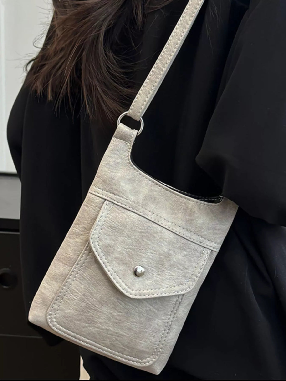 Adjustable Strap Leather Crossbody Bag