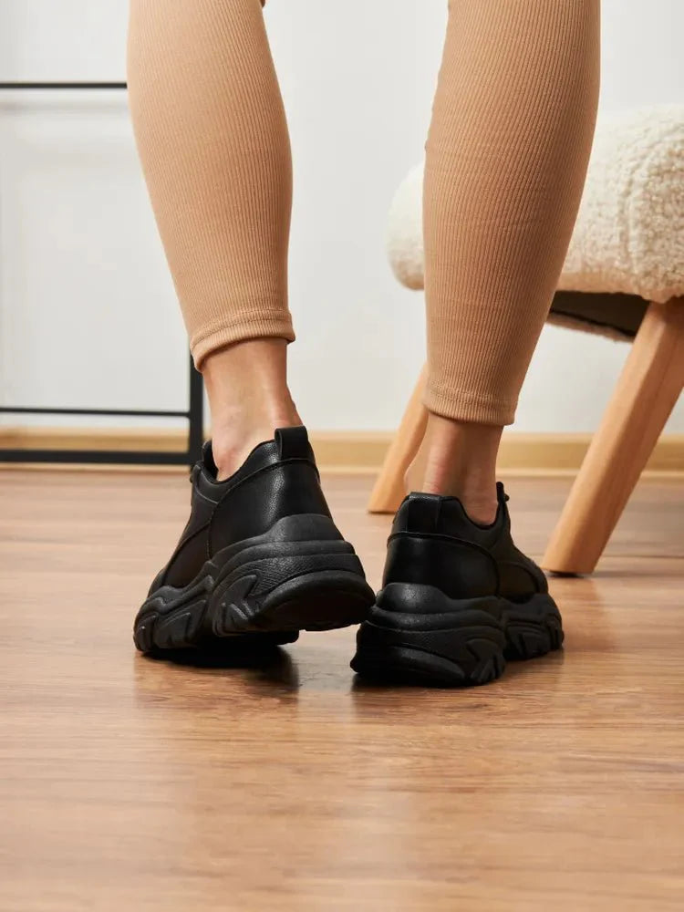 Carol Sneakers