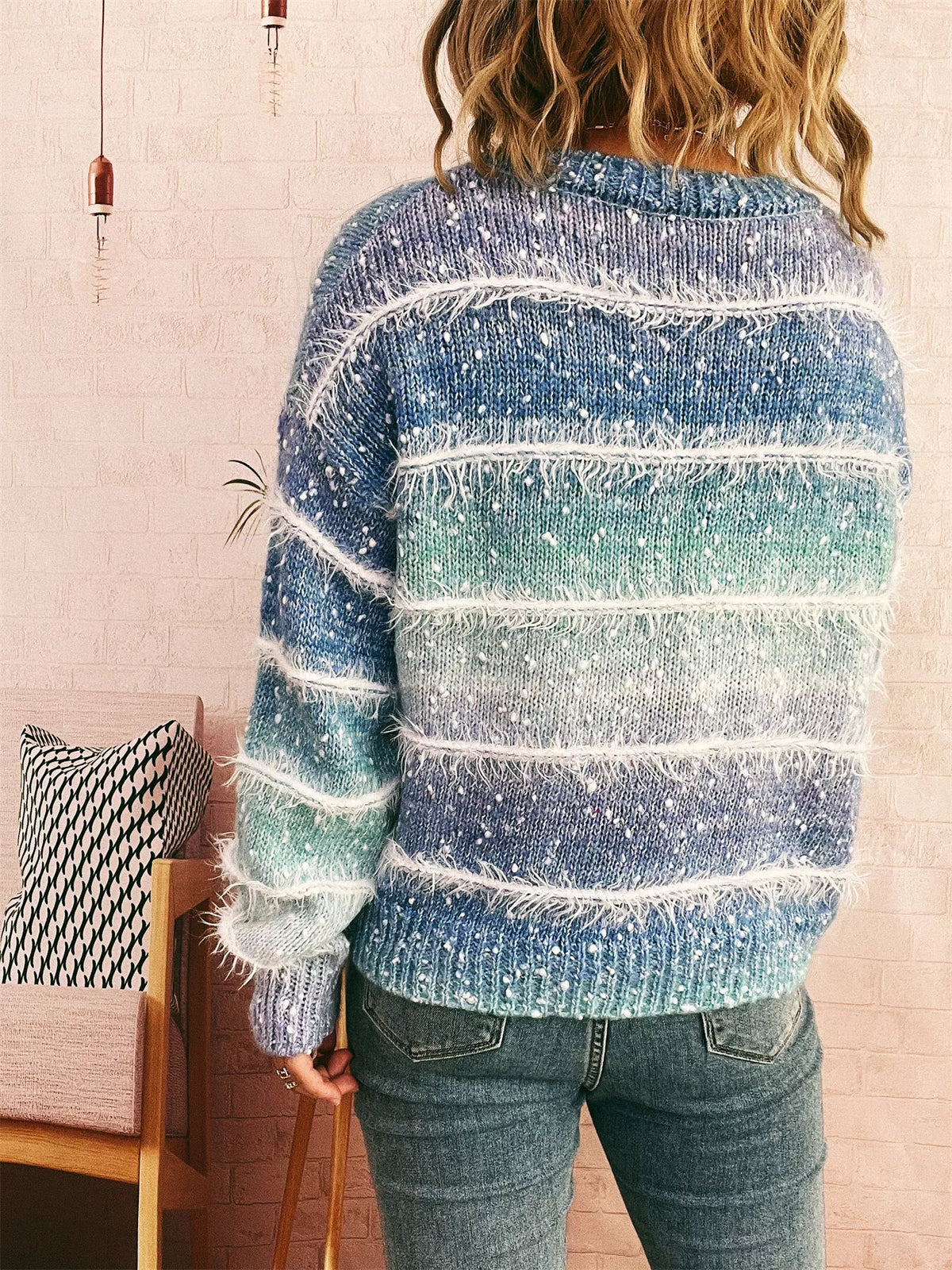 Gradient Striped Round Neck Sweater