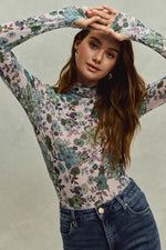 SO ME Floral Print Mesh Knit Long Sleeves Top