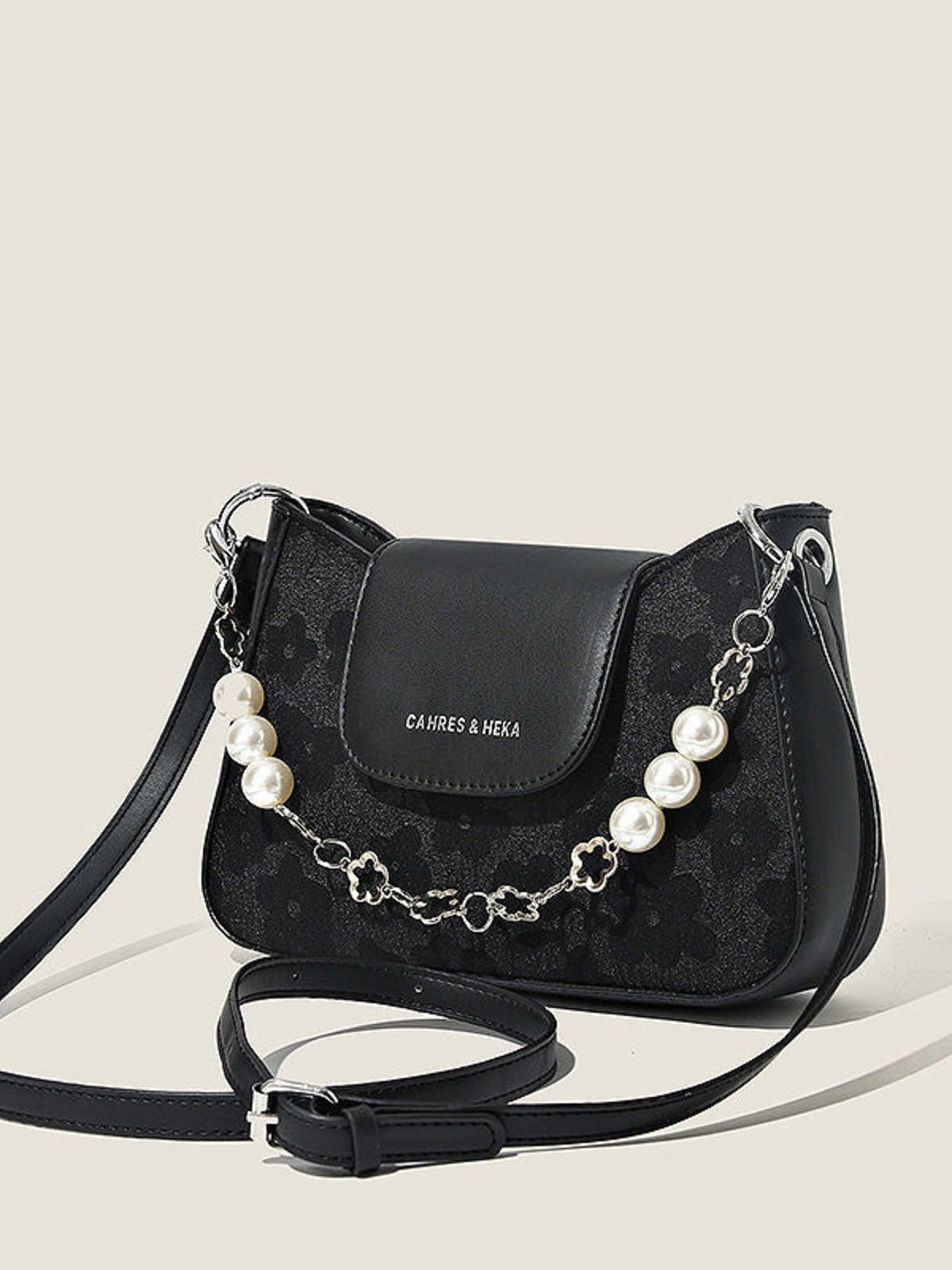 Pearl Chain Decor Shoulder Bag