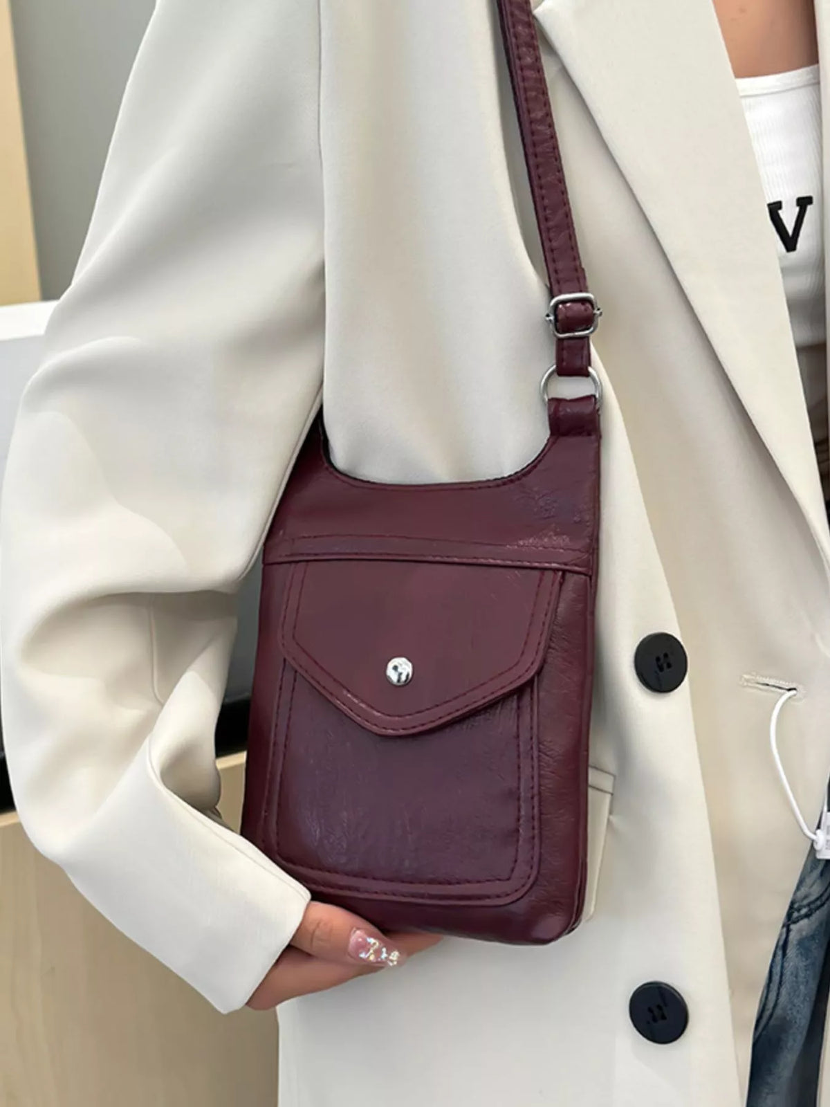 Adjustable Strap Leather Crossbody Bag
