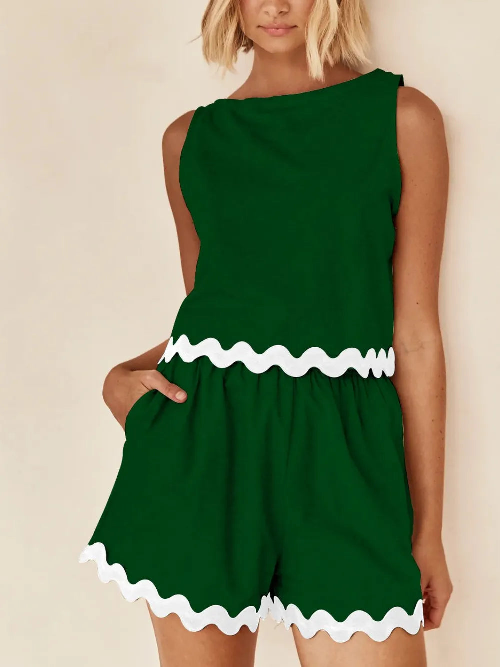 Contrast Trim Round Neck Tank and Shorts Set