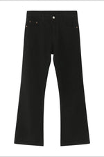 Mid Rise Jeans with Pockets