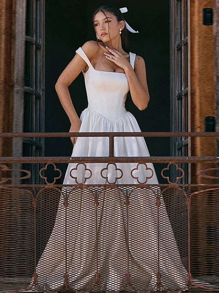 Danica Dress Women: Elegant and Effortless Style