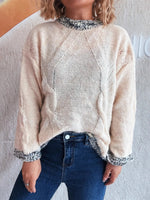 Contrast Trim Detail Round Neck Sweater