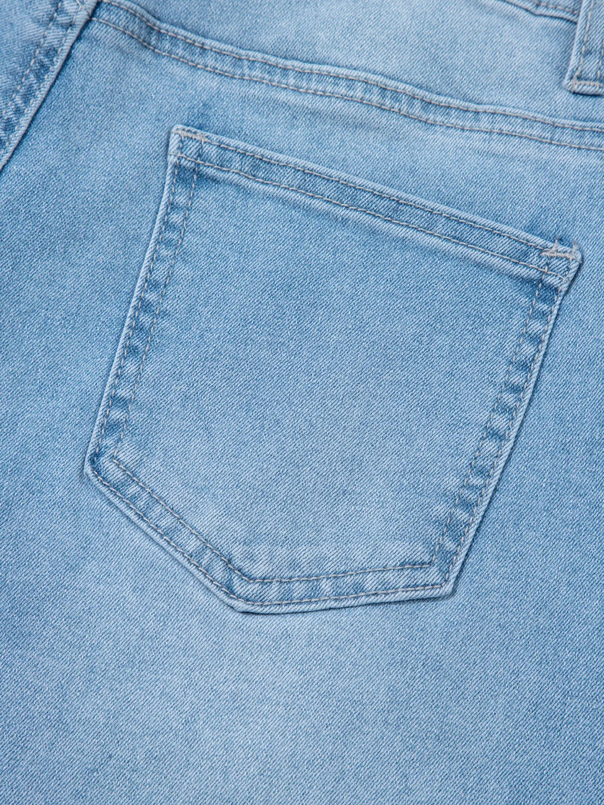 High Rise Barrel Relaxed Patch Pocket Jeans