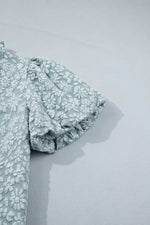 Floral Textured Jacquard Puff Sleeve Blouse